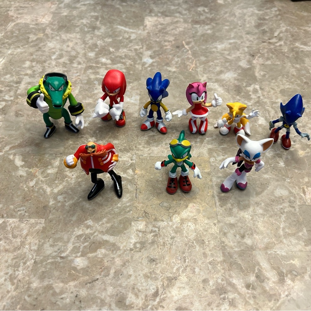 9 Sonic the Hedgehog Action Figures